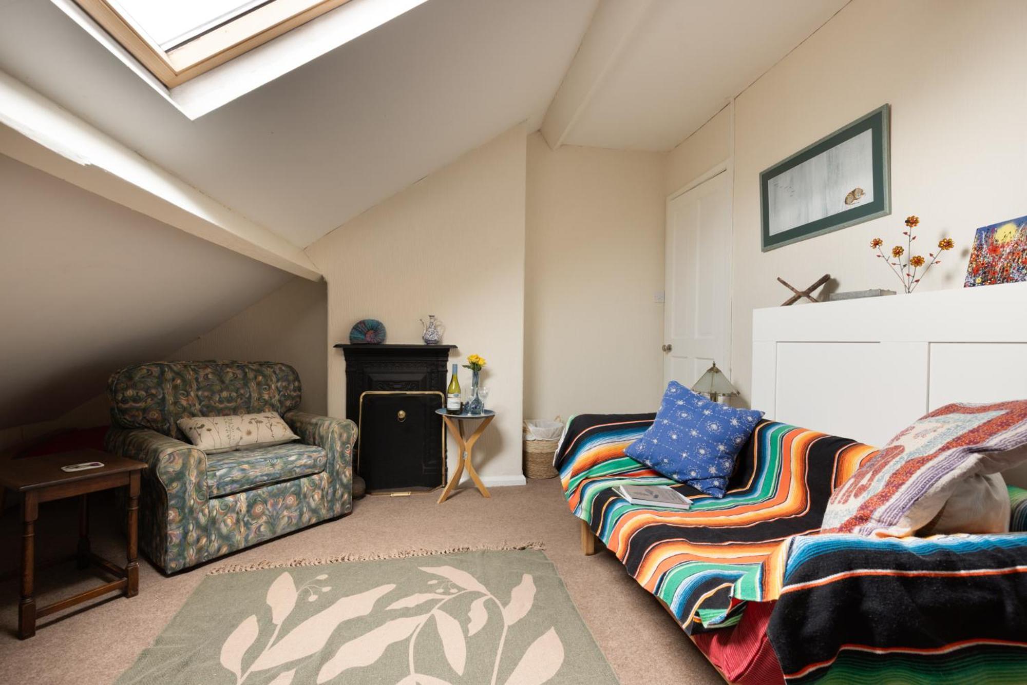 Homestay Cosy With Arty Vibe