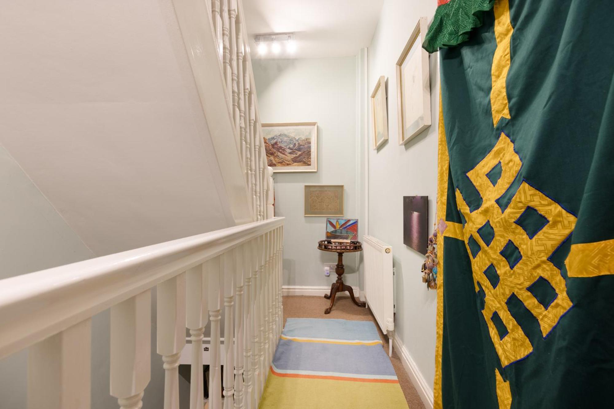 Cosy With Arty Vibe Homestay
